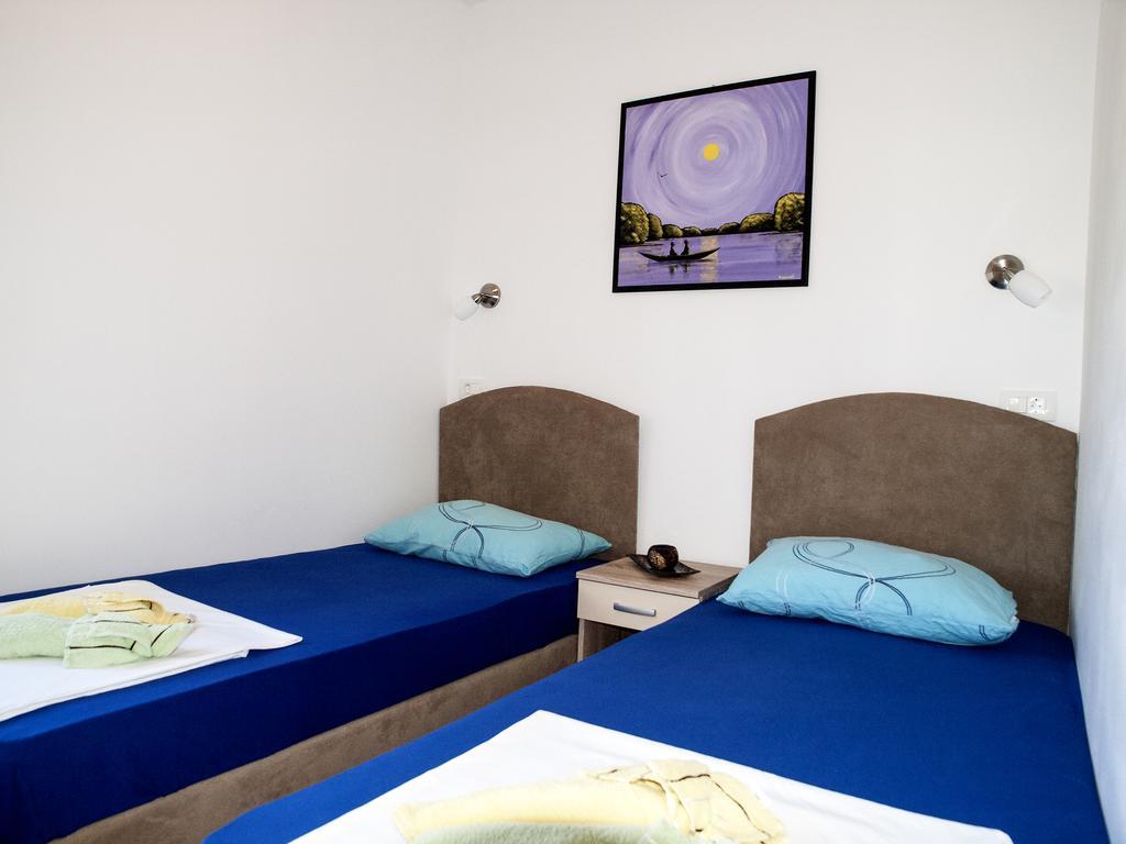 Apartment Cvijanovic Ploce  Exterior foto
